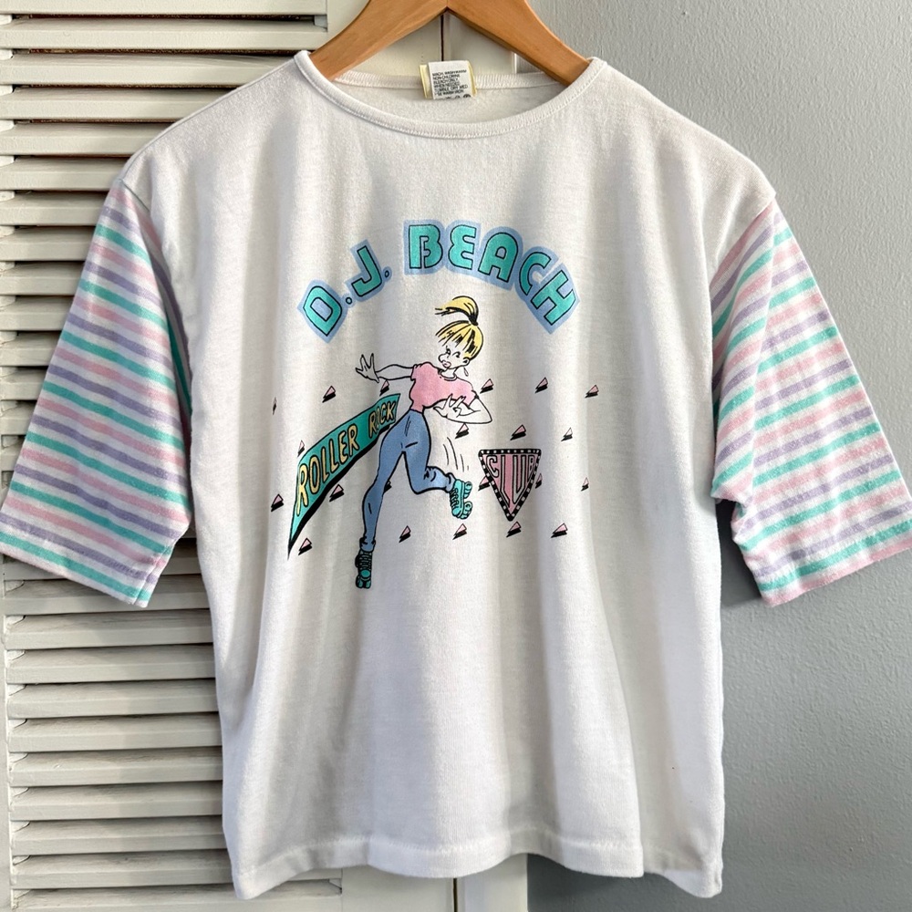 Vintage 90’s DJ Beach Rink Roller Skate Tshirt Size Large Youth / Small Adult